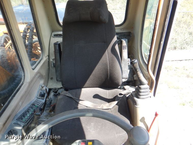 image for item KW9788 2007 Samsung SE170 W-3  wheeled excavator
