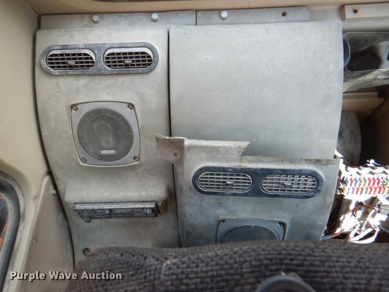 image for item KW9788 2007 Samsung SE170 W-3  wheeled excavator