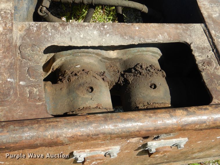 image for item KW9788 2007 Samsung SE170 W-3  wheeled excavator