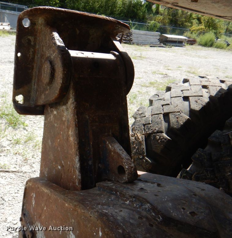 image for item KW9788 2007 Samsung SE170 W-3  wheeled excavator