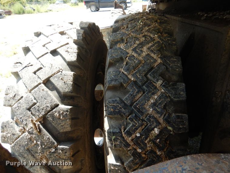 image for item KW9788 2007 Samsung SE170 W-3  wheeled excavator