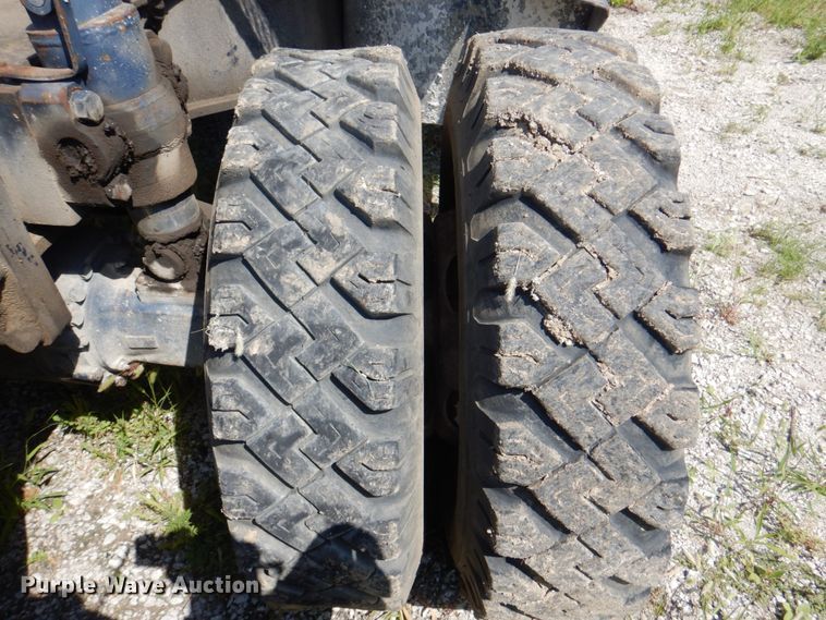 image for item KW9788 2007 Samsung SE170 W-3  wheeled excavator