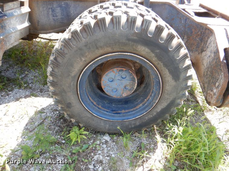 image for item KW9788 2007 Samsung SE170 W-3  wheeled excavator