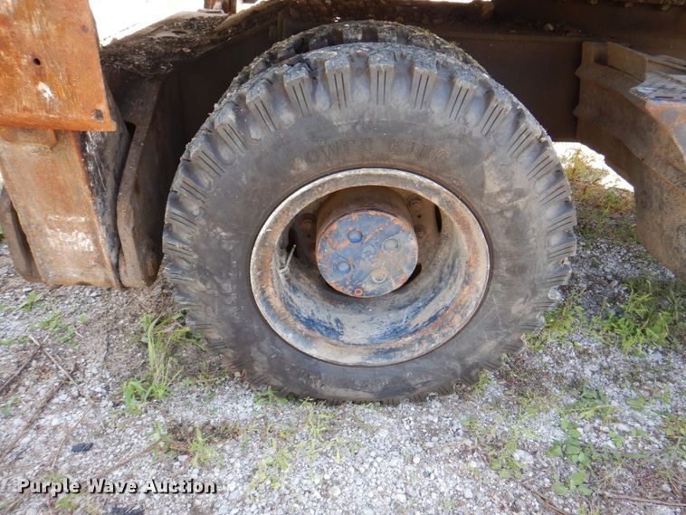 image for item KW9788 2007 Samsung SE170 W-3  wheeled excavator