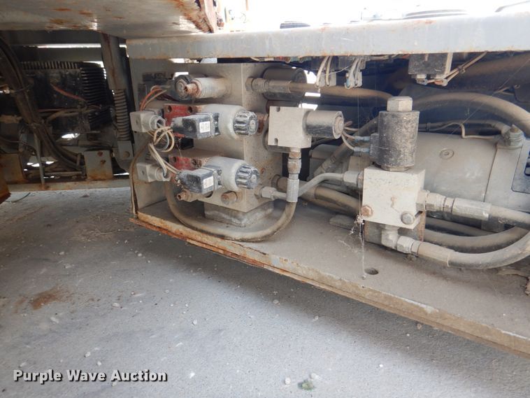 image for item KW9789 2008 Skyjack SJIII 3219  scissor lift