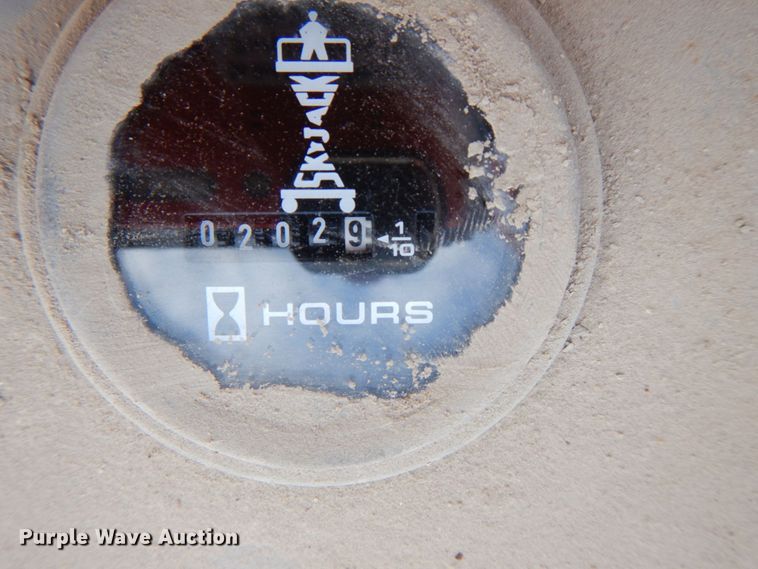 image for item KW9789 2008 Skyjack SJIII 3219  scissor lift