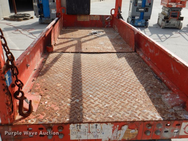 image for item KW9789 2008 Skyjack SJIII 3219  scissor lift