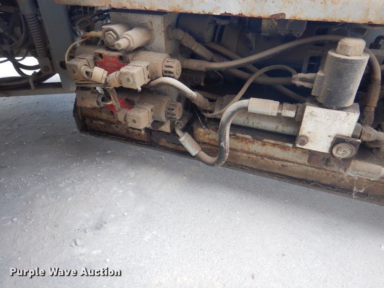 image for item KW9790 2007 Skyjack SJIII 3226  scissor lift