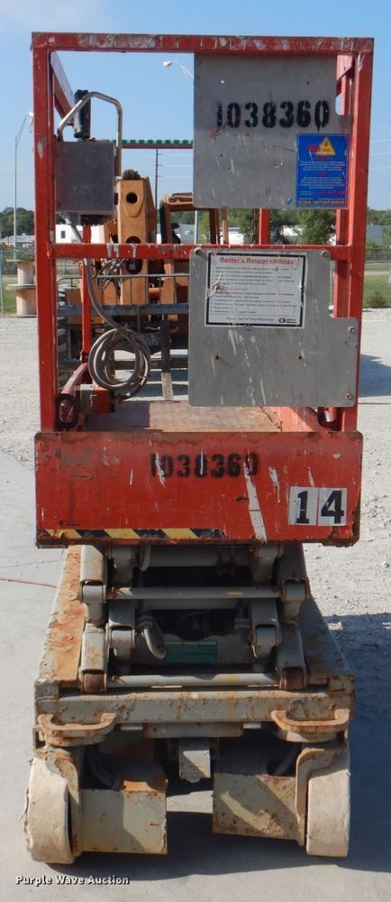image for item KW9791 2008 Skyjack SJIII 3219  scissor lift