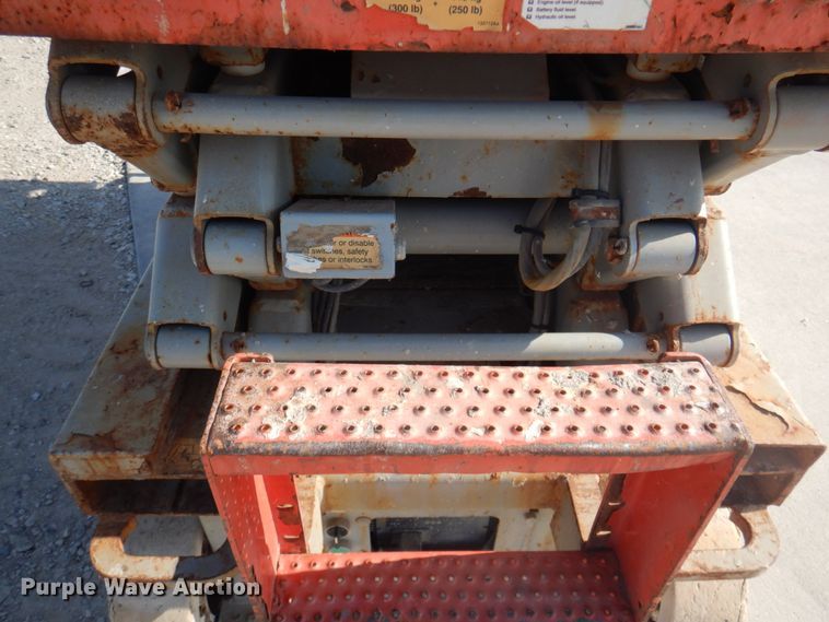 image for item KW9791 2008 Skyjack SJIII 3219  scissor lift