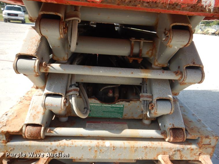 image for item KW9791 2008 Skyjack SJIII 3219  scissor lift