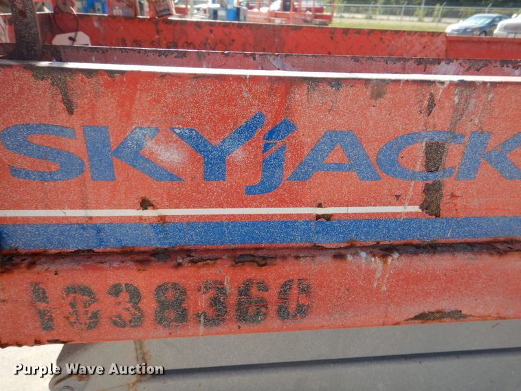 image for item KW9791 2008 Skyjack SJIII 3219  scissor lift