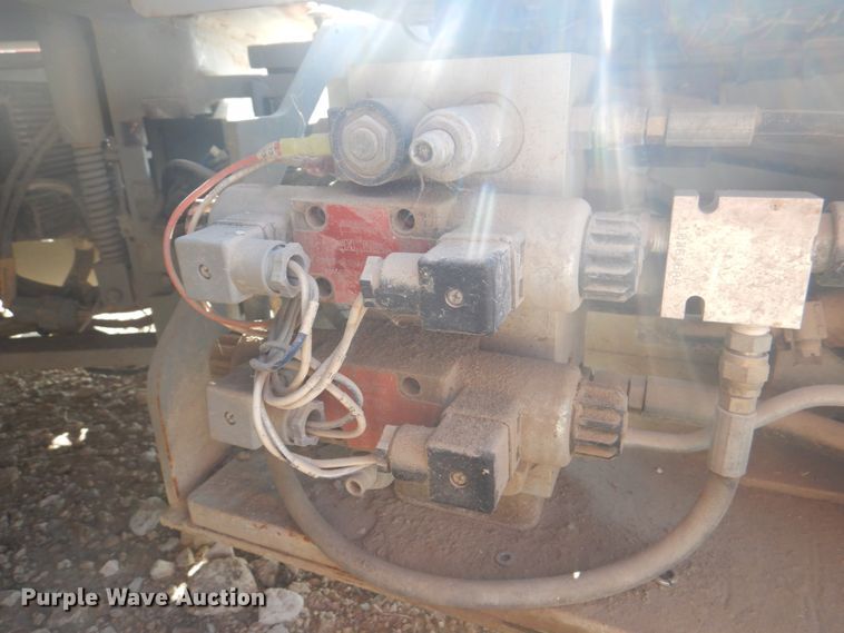 image for item KW9792 2008 Skyjack SJIII 3219  scissor lift