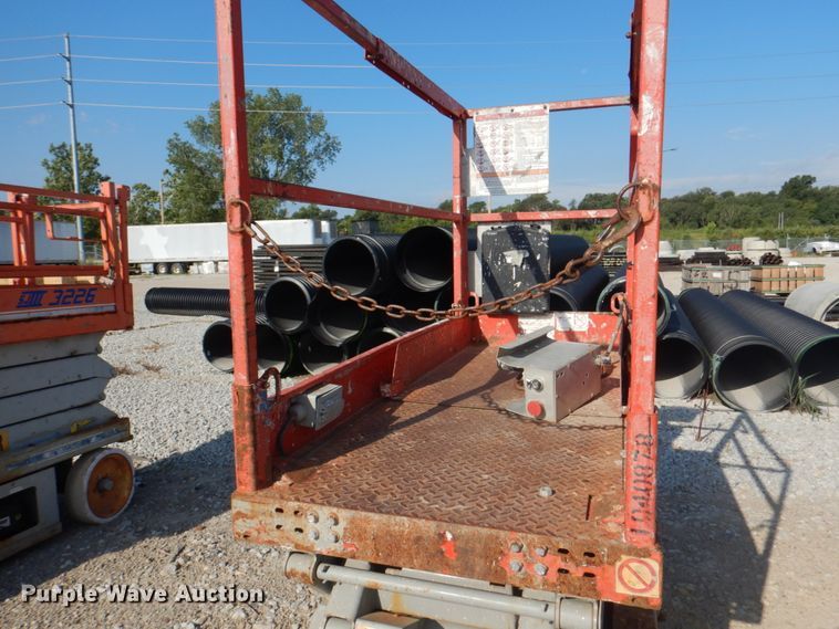 image for item KW9792 2008 Skyjack SJIII 3219  scissor lift