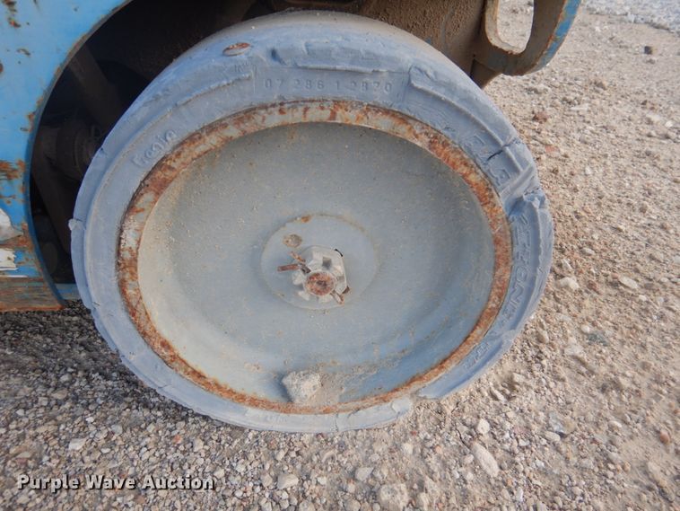 image for item KW9796 2008 Genie GR-20  vertical lift