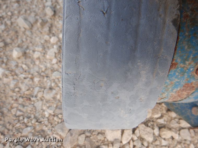 image for item KW9797 2008 Genie GR-20  vertical lift