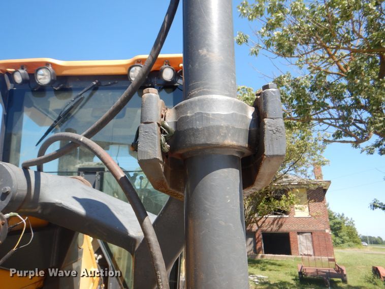 image for item KW9804 2005 John Deere 670D  motor grader