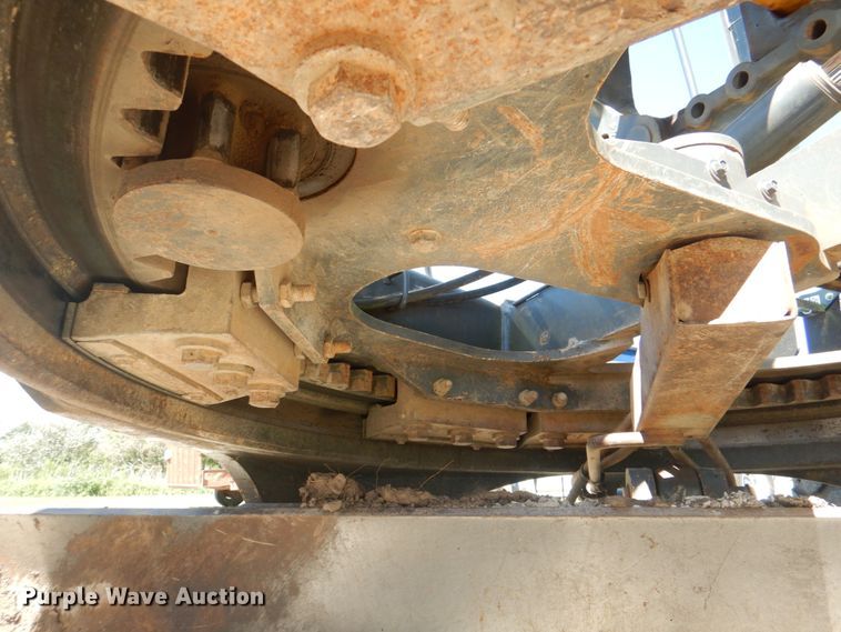 image for item KW9804 2005 John Deere 670D  motor grader