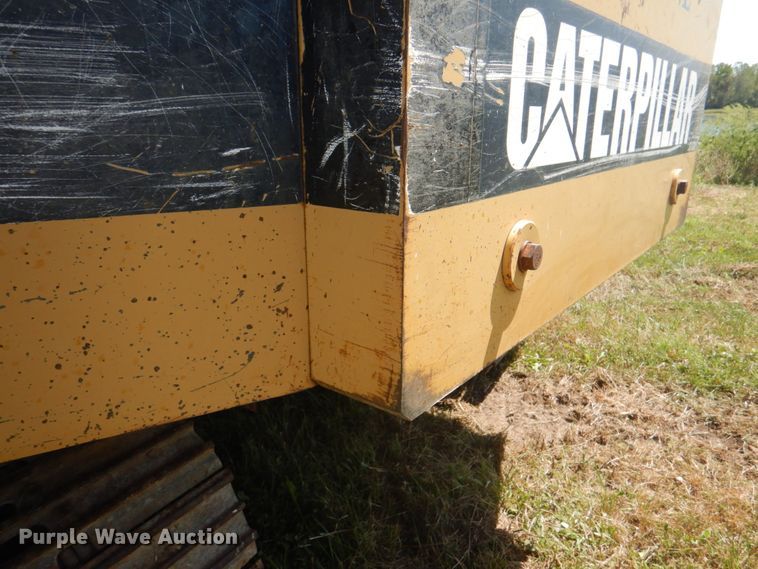 image for item KW9809 1992 Caterpillar EL240B  long reach excavator