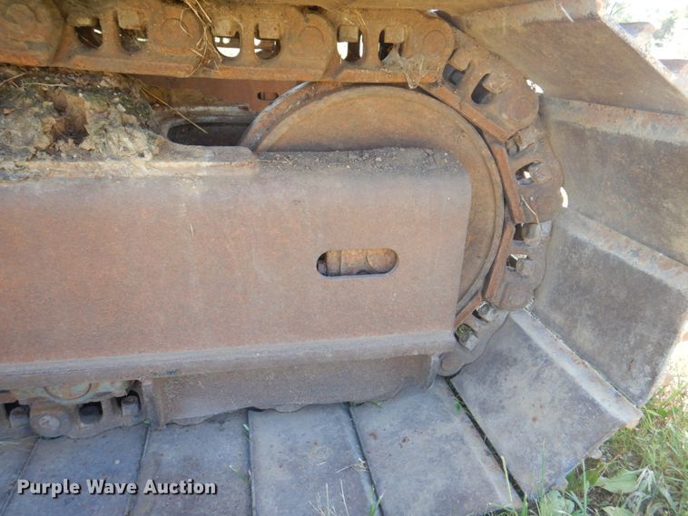 image for item KW9809 1992 Caterpillar EL240B  long reach excavator