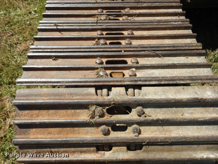 image for item KW9809 1992 Caterpillar EL240B  long reach excavator