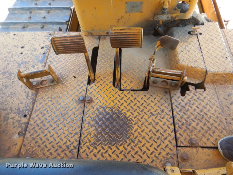 image for item KW9810 1974 Caterpillar D7F  dozer