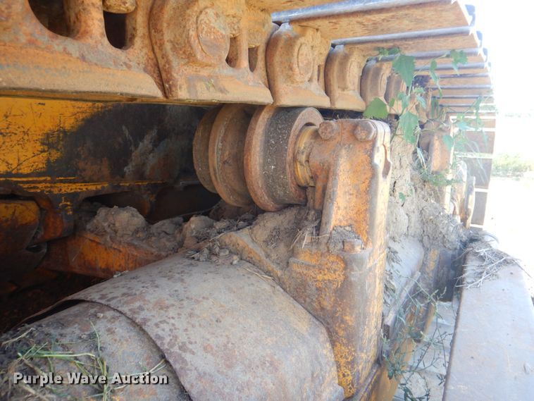 image for item KW9810 1974 Caterpillar D7F  dozer