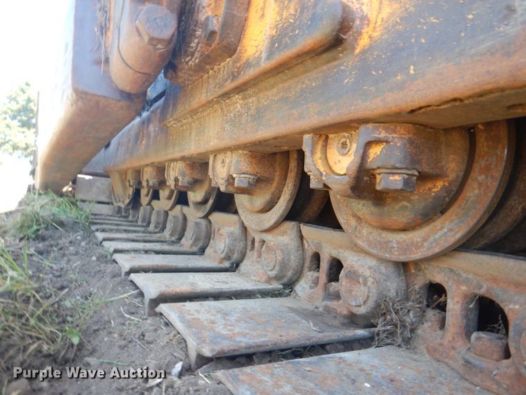 image for item KW9810 1974 Caterpillar D7F  dozer