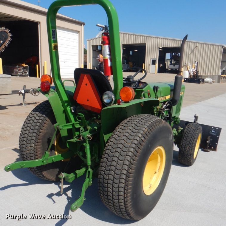 image for item KW9876 John Deere 750  MFWD tractor