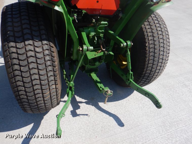 image for item KW9876 John Deere 750  MFWD tractor