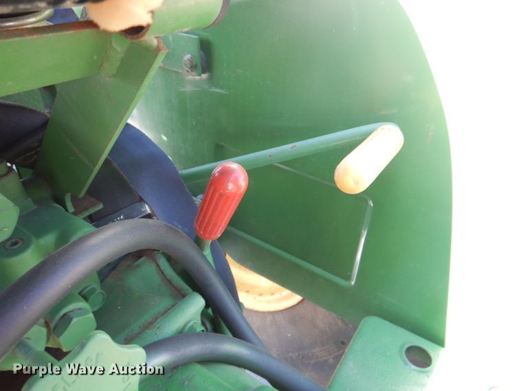 image for item KW9876 John Deere 750  MFWD tractor