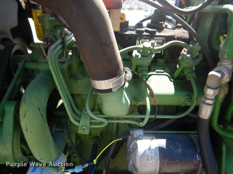 image for item KW9876 John Deere 750  MFWD tractor