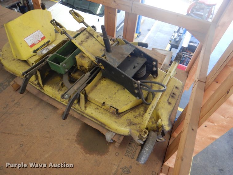 image for item KW9876 John Deere 750  MFWD tractor