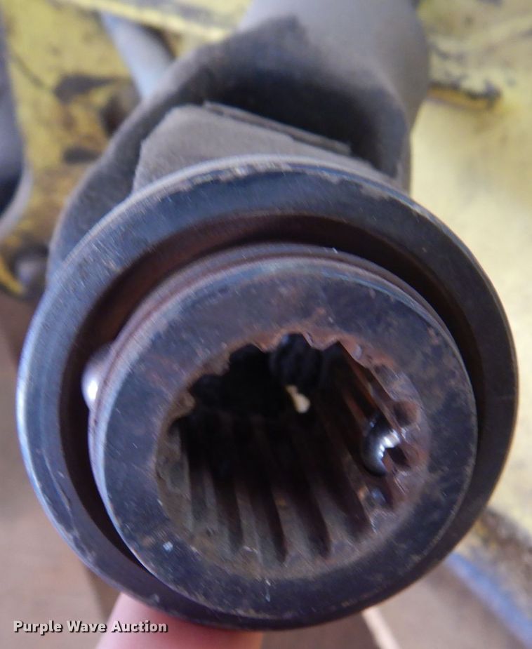 image for item KW9876 John Deere 750  MFWD tractor