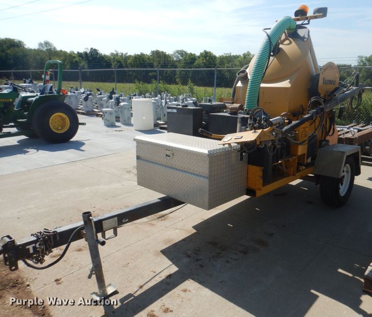image for item KW9877 2006 Vermeer 150SGT  FlowMaster vacuum excavator