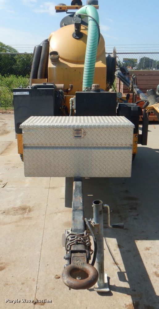 image for item KW9877 2006 Vermeer 150SGT  FlowMaster vacuum excavator