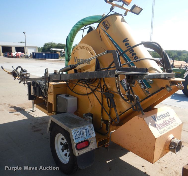 image for item KW9877 2006 Vermeer 150SGT  FlowMaster vacuum excavator
