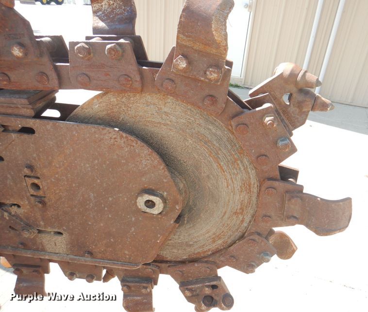 image for item KW9878 1992 Case 660  trencher