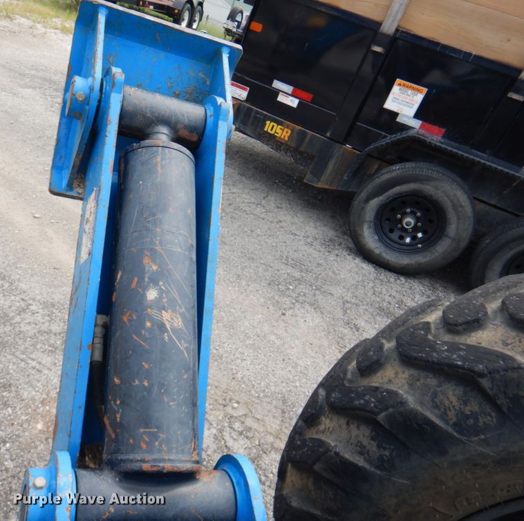 image for item KX9444 2012 Genie GTH-1056  telehandler