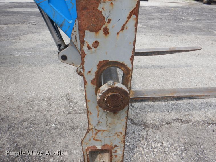 image for item KX9444 2012 Genie GTH-1056  telehandler