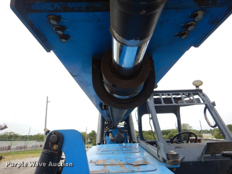 image for item KX9444 2012 Genie GTH-1056  telehandler