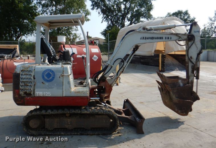 image for item KX9449 2006 Takeuchi TB125  mini excavator