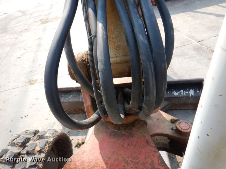 image for item KX9449 2006 Takeuchi TB125  mini excavator