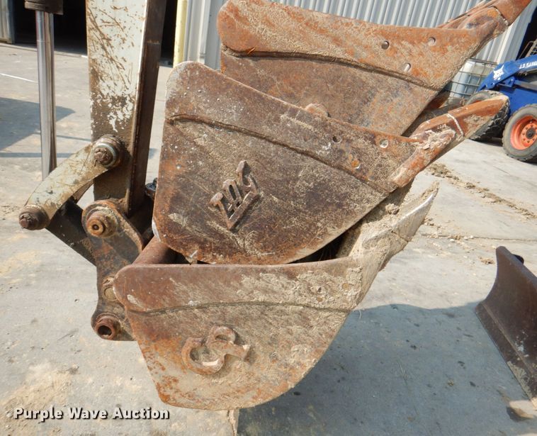 image for item KX9449 2006 Takeuchi TB125  mini excavator