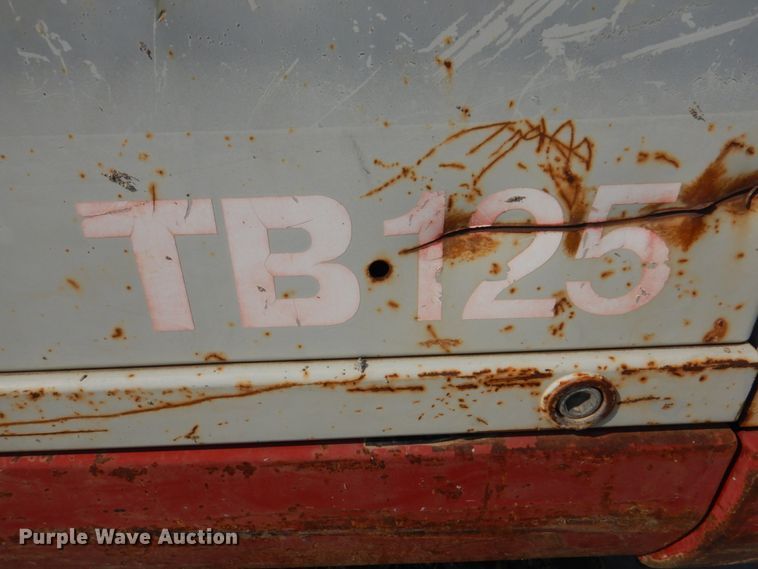 image for item KX9449 2006 Takeuchi TB125  mini excavator