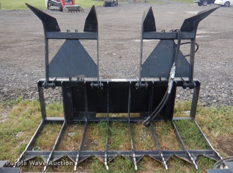 image for item KX9460 Balemaster BM2500-SK-STR-GRAPPLE 73"W skid steer grapple bucket