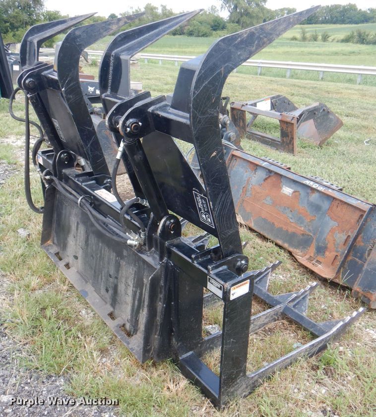 image for item KX9460 Balemaster BM2500-SK-STR-GRAPPLE 73"W skid steer grapple bucket