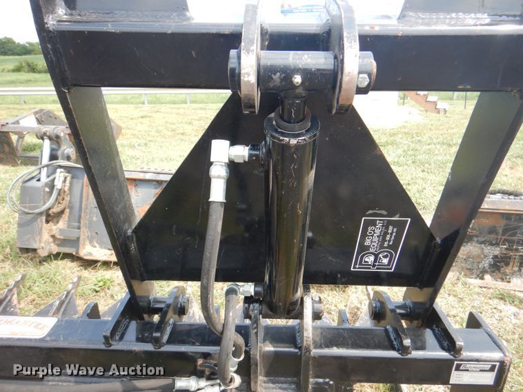 image for item KX9460 Balemaster BM2500-SK-STR-GRAPPLE 73"W skid steer grapple bucket