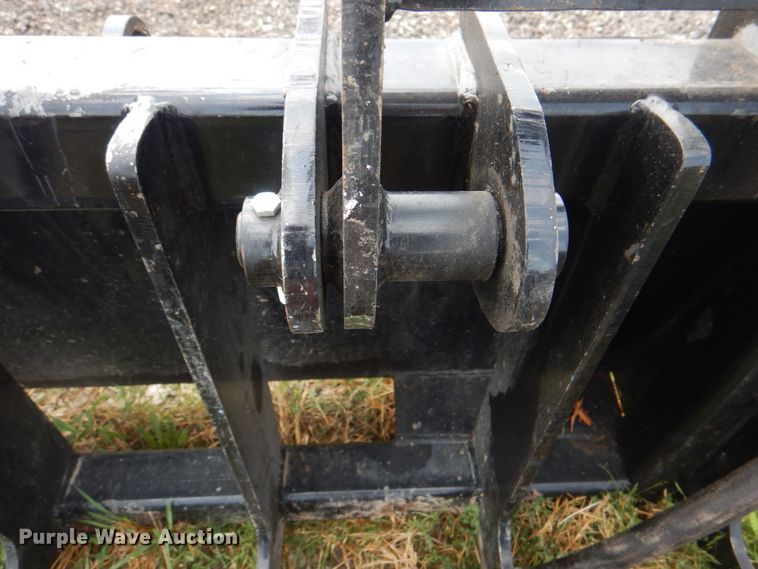 image for item KX9460 Balemaster BM2500-SK-STR-GRAPPLE 73"W skid steer grapple bucket