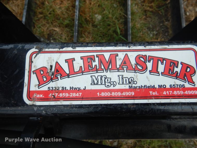 image for item KX9460 Balemaster BM2500-SK-STR-GRAPPLE 73"W skid steer grapple bucket